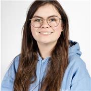 Étudiante en ergothérapie, propose des cours de maths jusqu'à la 3e